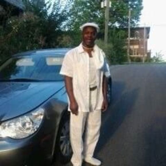 Meet your Posher, Clarence - Picture 1 of 1